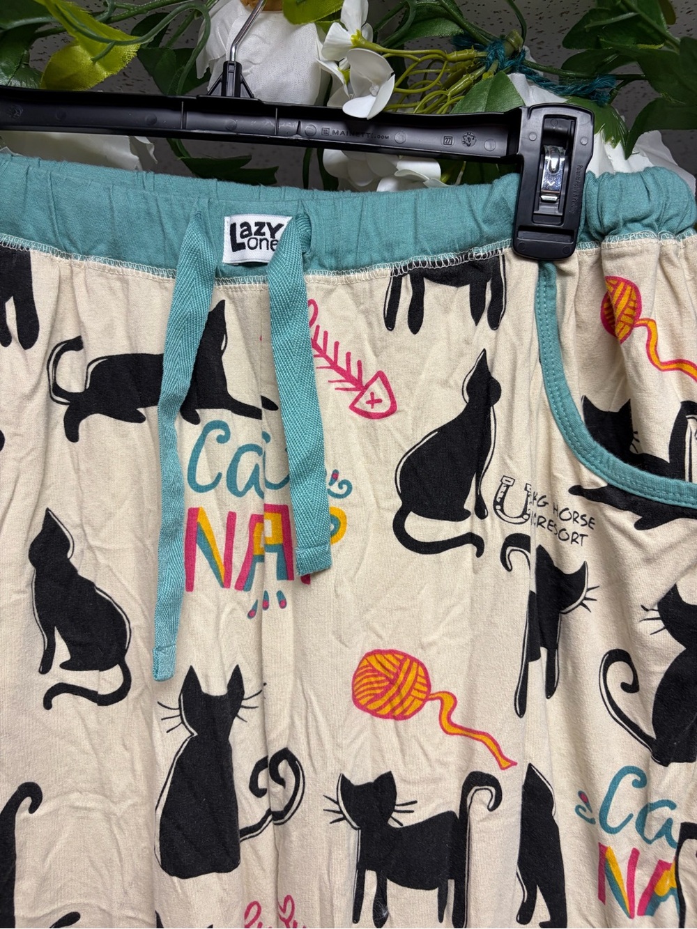 Lazy One Cream Lounge Pants with Black Cat Print and Teal Trim - Picture 2 of 4